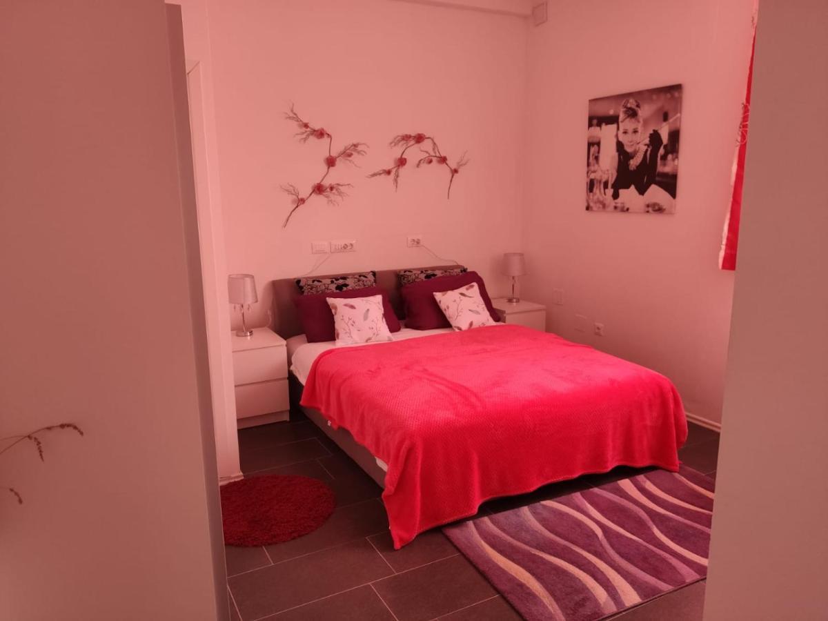 APP Margareta Apartment Umag Luaran gambar