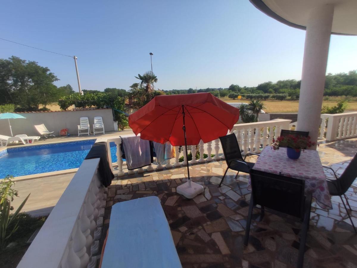 APP Margareta Apartment Umag Luaran gambar